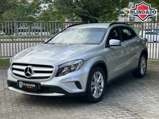 MERCEDES-BENZ GLA 200 1.6 CGI STYLE 16V TURBO FLEX 4P AUTOMÁTICO MERCEDES-BENZ GLA 200 1.6 CGI STYLE 16V TURBO FLEX 4P AUTOMÁTICO